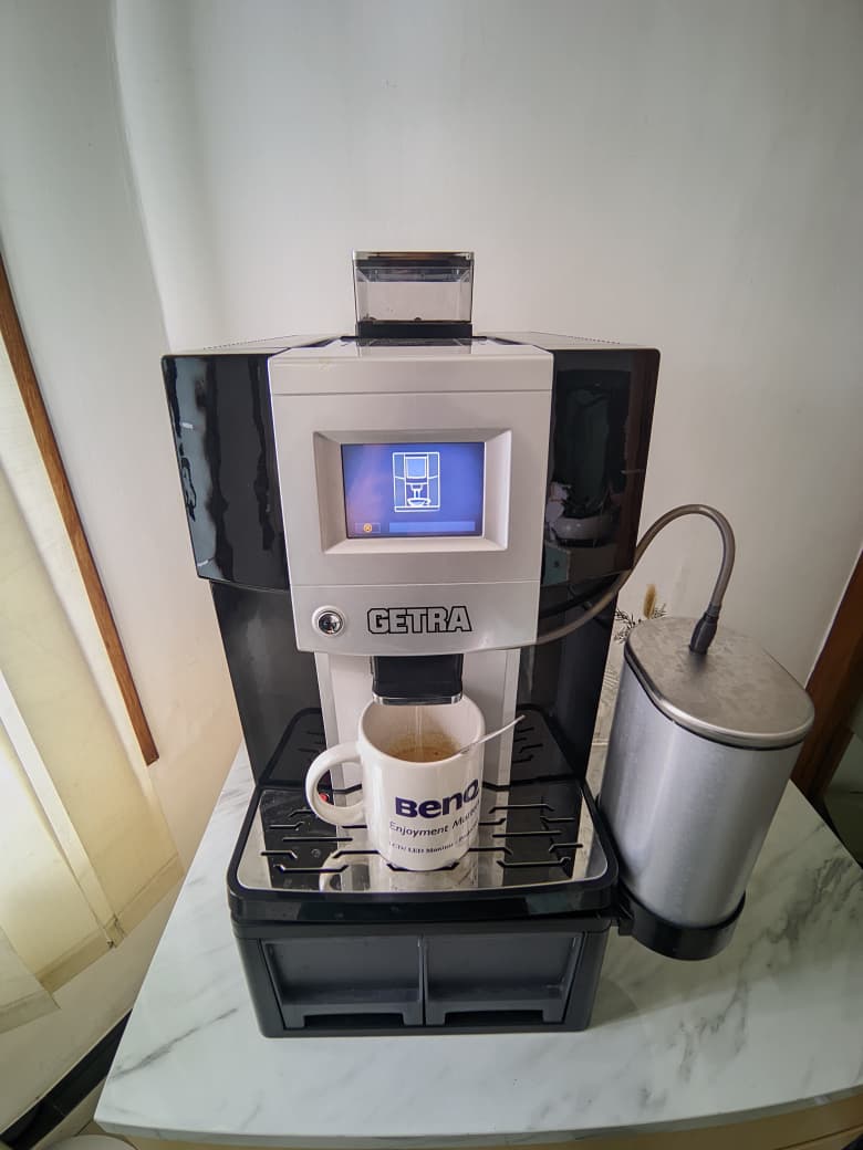 Bikin Kopi Enak Ala Kafe di Rumah : Ini Mesin Kopi Rumahan Terbaik 2025